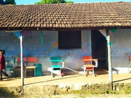 Há mais de dez anos em construção, escola em Arraias segue inativa enquanto alunos sofrem com falta de estrutura