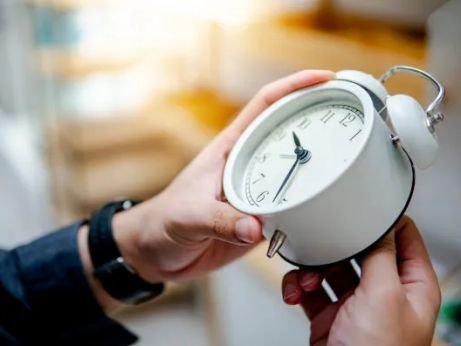 Ministro de Minas e Energia diz que não há necessidade do horário de verão