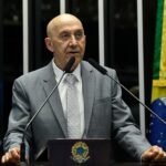 Em discurso, 