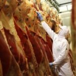China mantém suspensão a três frigoríficos brasileiros, mas mercado segue aquecido abate, carne bovina, frigoríficos, carnes - abates