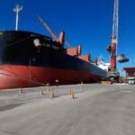 Brasil passará a exportar subprodutos bovinos a 5 países navio atracado porto de rio grande exportações Brasil