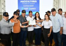 Durante o 1º Encontro de Piscicultores, Governo do Tocantins concede selo Sisbi para empresa de pescado em Almas